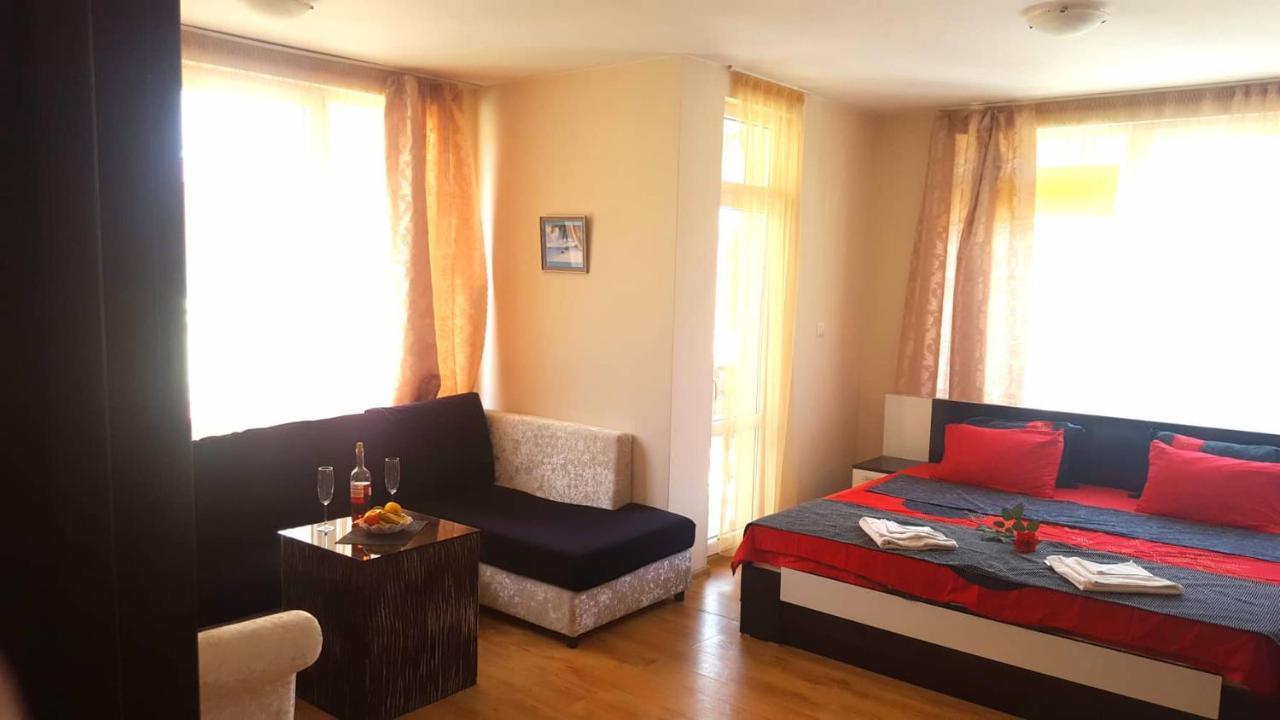 Family Hotel Solar Central Σάνι Μπιτς Εξωτερικό φωτογραφία