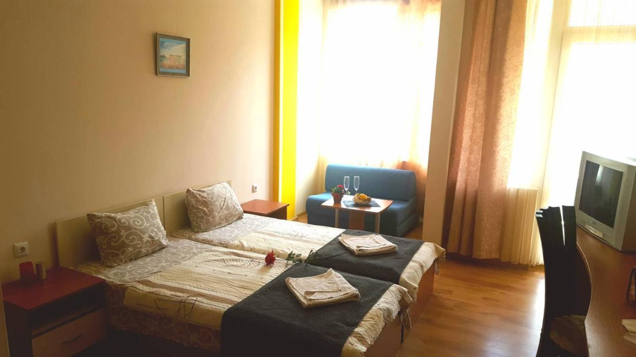 Family Hotel Solar Central Σάνι Μπιτς Εξωτερικό φωτογραφία