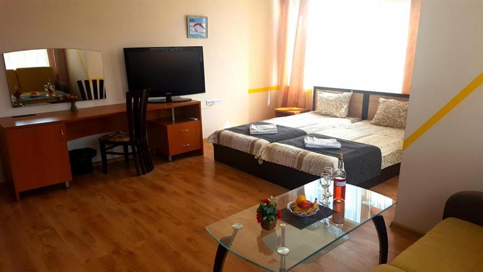 Family Hotel Solar Central Σάνι Μπιτς Εξωτερικό φωτογραφία